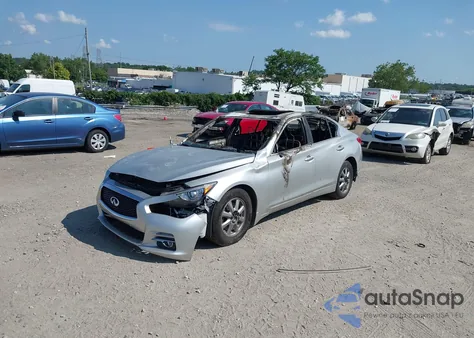 2015 Infiniti Q50 Premium из США, поврежденный, VIN JN1BV7AR7FM399168